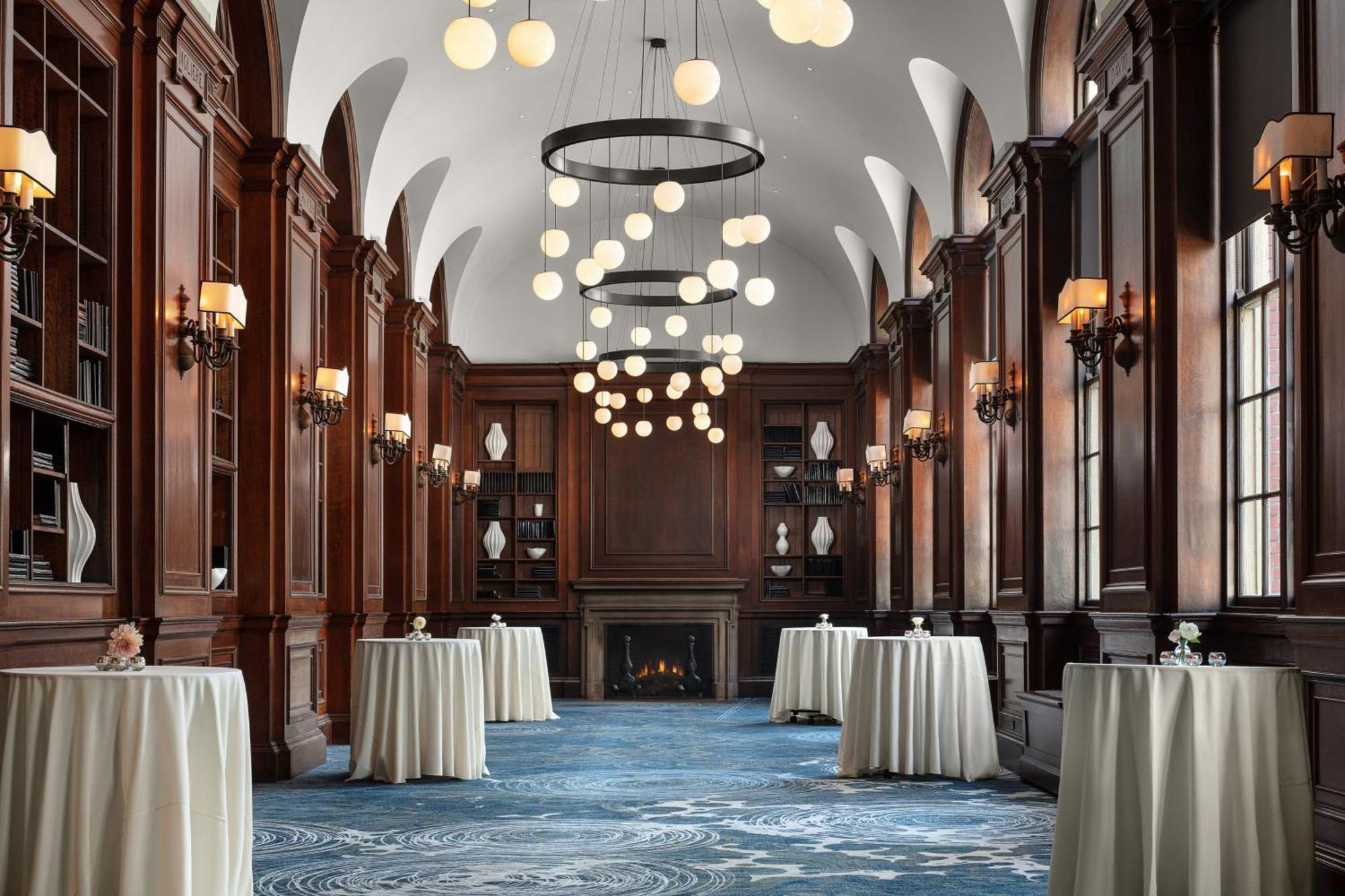 Courtyard Philadelphia Downtown Филадельфия Экстерьер фото