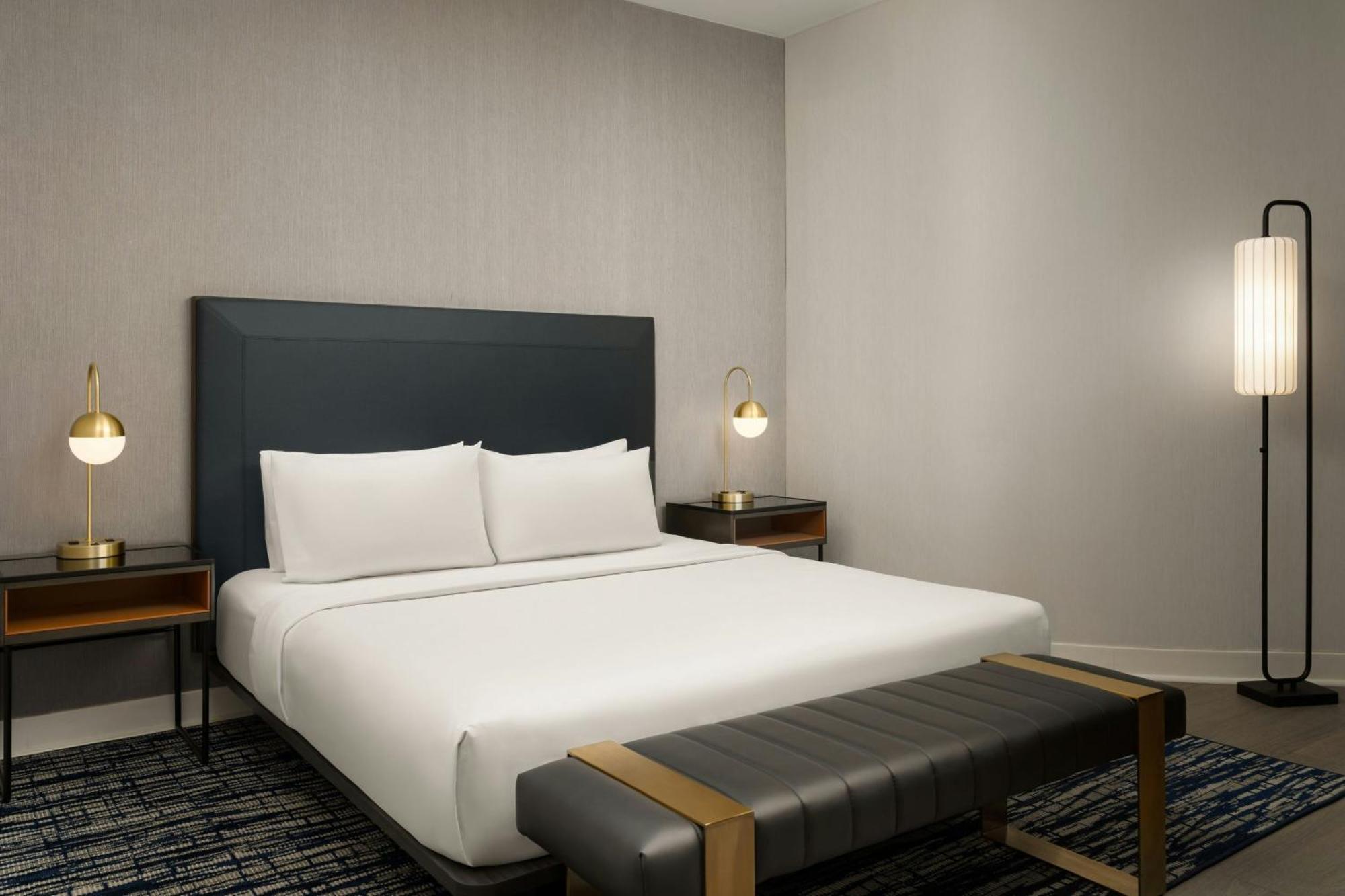 Courtyard Philadelphia Downtown Филадельфия Экстерьер фото